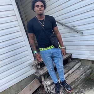 Meet your Posher, Jamorya